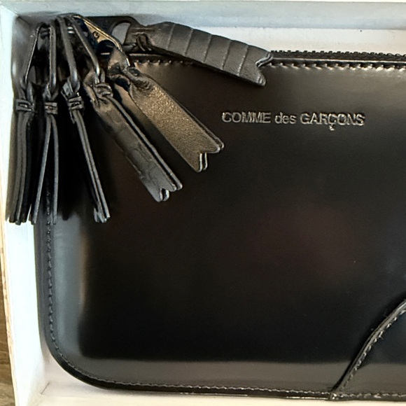 Comme des Garcons Black Glossy Zipper Medley Wallet /Clutch NWT IN BOX - Picture 8 of 9